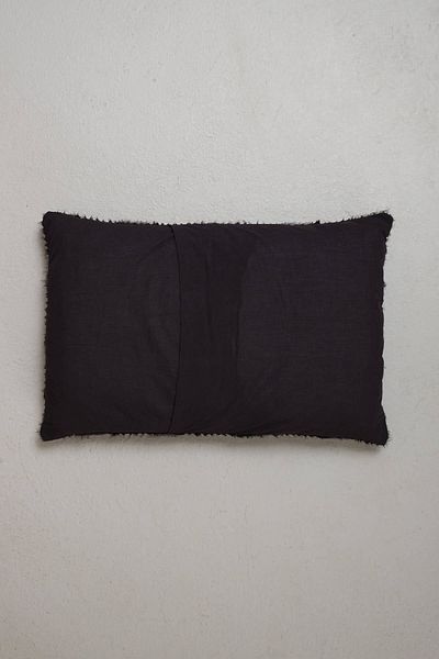 Peraluna Foam Pillow Chiffon Stripe Knitwear Pillow Case 60X40 cm - Black