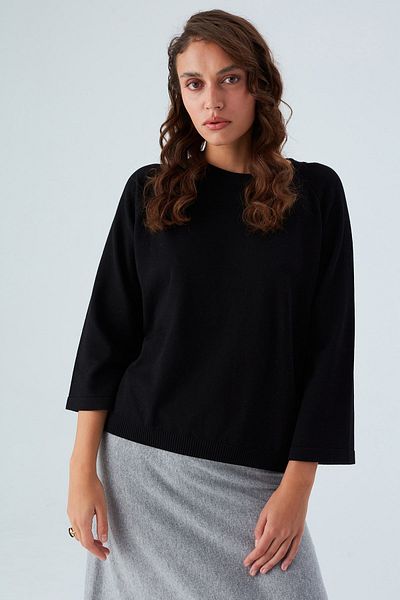 Peraluna Pulover de damă Nell Black - mânecă 3/4, pulover subțire cu fantă laterală