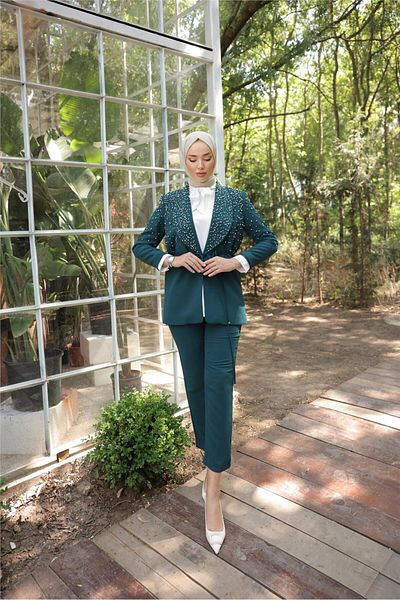 Bwest Emerald Pearl Jacket Set - 71193.032