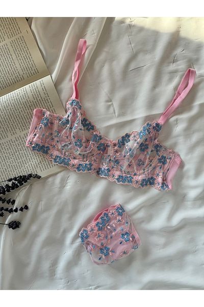 İNKO İÇ GİYİM Set de sutien din tul cu sârmă florală (tanga sutien)