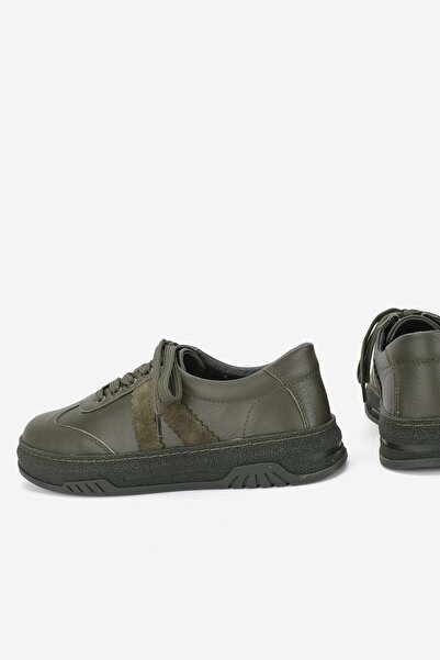 TUNAELLİ KADIN YEŞİL HAKİKİ DERİ 36-41 NUMARA BAĞCIKLI DÜZ TABANLI OXFORD AYAKKABI