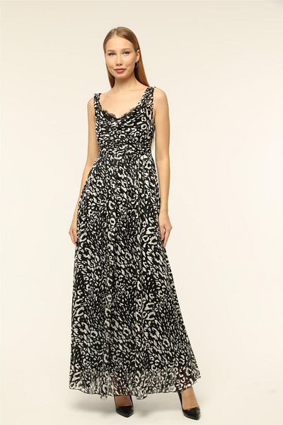 HomeStore Fließendes Yaka Maxikleid