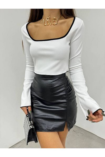 Fav Style Γυναικεία τετράγωνη λαιμόκοψη μακρυμάνικη μπλούζα Crop Λευκή