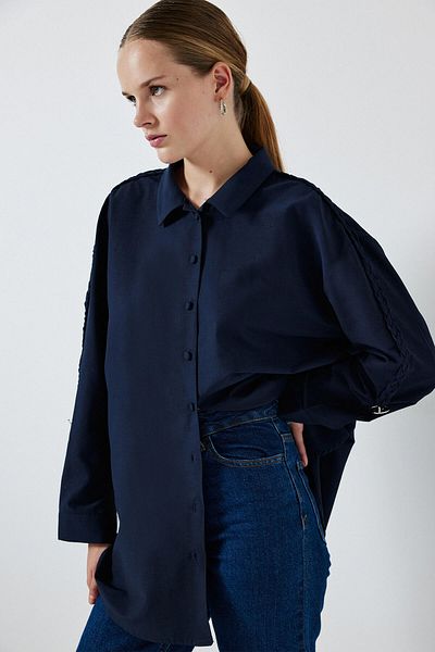 Touché Privé Arm Knitted Embroidered Shirt