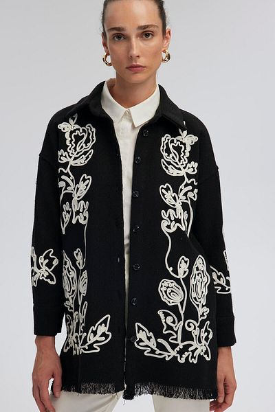 Touché Privé Gestickte Jacke mit Quastendetails