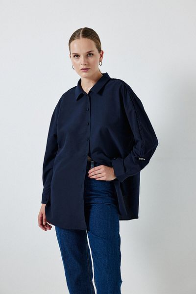 Touché Privé Arm Knitted Embroidered Shirt