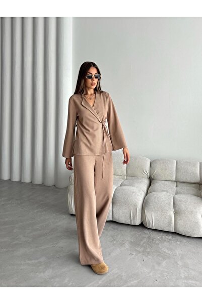 SEDA FİDAN BOUTIQUE طقم تريكو بتفاصيل ربط باللون الجملي