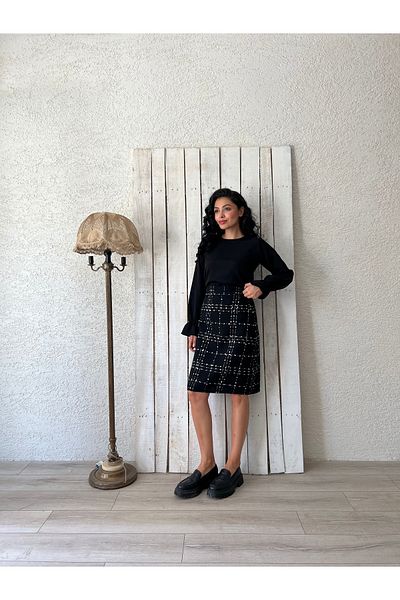 KÜÇÜĞÜM BUTİK Fusta scurtă din tweed de culoare neagră