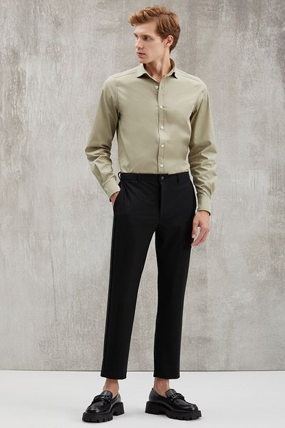 GRIMELANGE Vassel Herren-Hose, 360 Grad dehnbar, technischer Stoff, mit Reißverschluss, Kordel, Schwarz