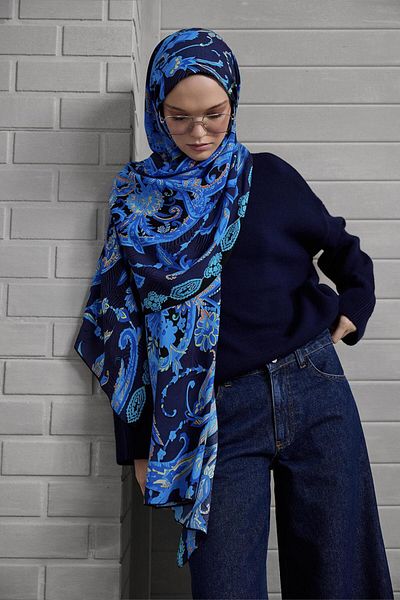 Qef Retica Patterned Deluxe Shawl