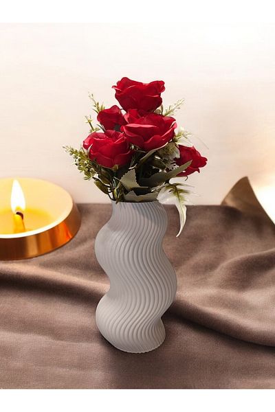 Maflen Wavy Striped Twist Nordic Style Special Design Decorative Vase Bioplastic White