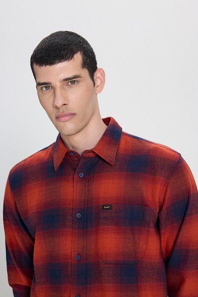 Lee Men's Shirt - L 242519600   Red, Comfortable and Stylish Design