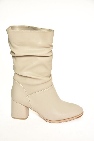 Fox Shoes Τ 848243009   Γυναικείες μπότες μπεζ με χοντρό τακούνι