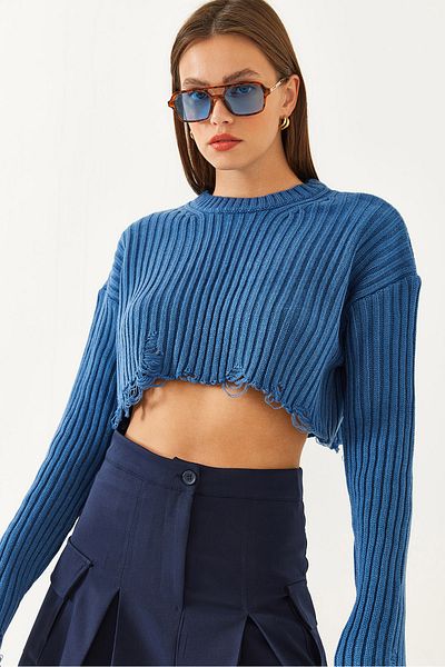 Bianco Lucci Women's Crew Neck Ripped Detailed Crop Knitwear Sweater 85001025