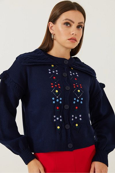 Bianco Lucci Жіночий комір детально вишитий светр кардиган 85001028