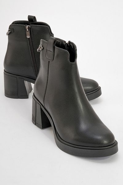 LuviShoes MİER Μαύρη Δερμάτινη Αλυσίδα Λεπτομερείς Γυναικείες Μπότες με Χοντρό Τακούνι