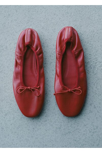 MANGO Woman Bağ detaylı deri babet