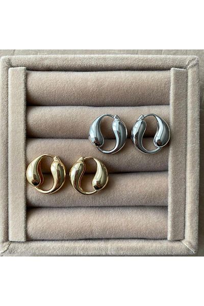 Jerie Gold and Silver Special Series Design Flow Hoop Earrings