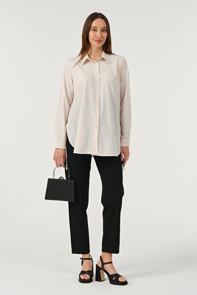 BUSA Cămașă de maternitate cu mânecă lungă de culoare crem - Detaliu fundă laterală