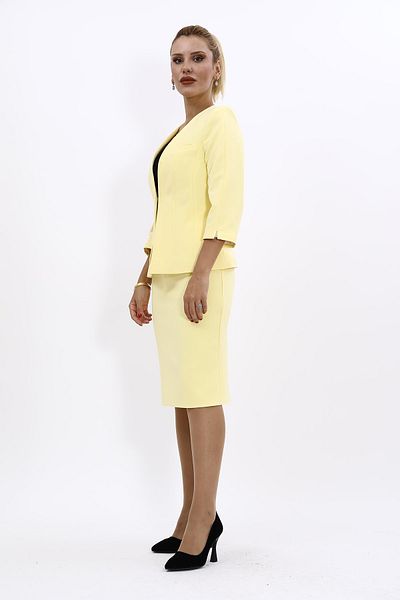 ÖNDER ÖZSOY V-Neck Short Jacket & Pencil Skirt Set-yellow