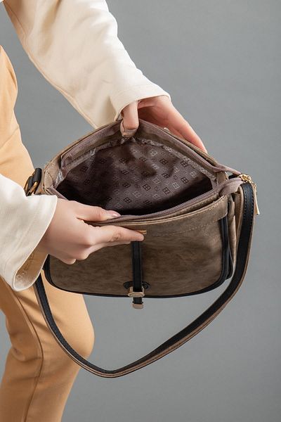 Dilimler Ayakkabı Skin 2 Compartment Covered Zippered Mink Black Women's Shoulder Bag