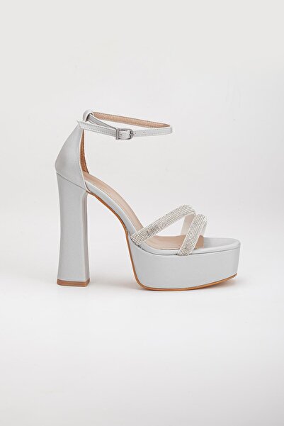 Dilimler Ayakkabı Kalın Taş Tek Bant Platform Topuk Gümüş Kadın Abiye Ayakkabı