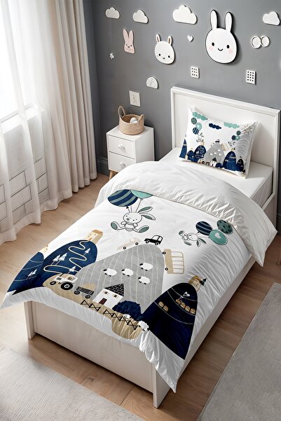 EVPANYA Lacivert Dağlardaki Araçlar Desenli Tek Kişilik Bebek Çocuk Nevresim Seti