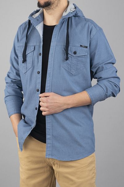 bombe Pánská džínová košile Slim Fit s kapucí – ledově modrá