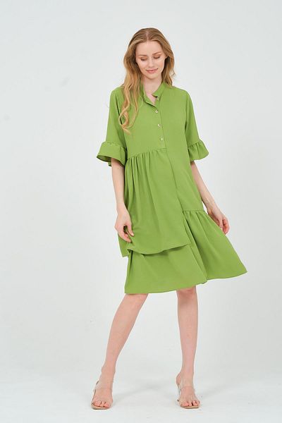 BUSA Rochie midi verde - gravidă, nasturi în față, detaliu cu volan, mânecă slabă