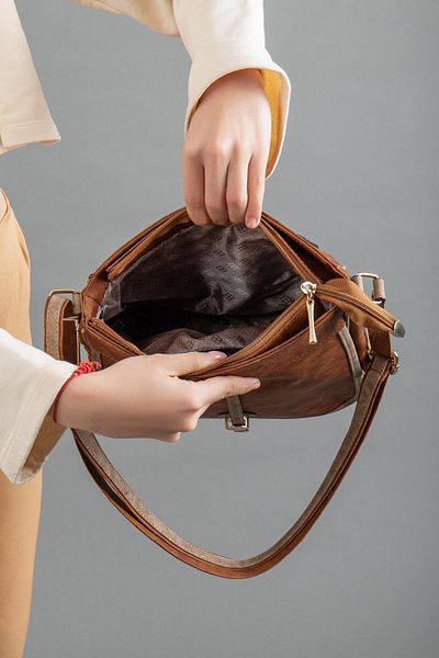 Dilimler Ayakkabı Skin 2 Compartment Covered Zippered Tan Mink Women's Shoulder Bag