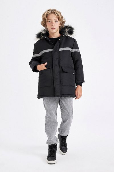 DeFacto Jungen-Parka – abnehmbare Kapuze, Plüschfutter, Kunstpelzkragen C8786A824WN