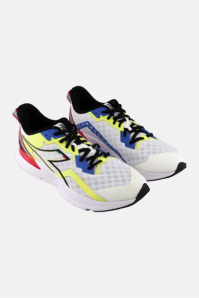 Diadora حذاء تدريب رجالي Mythos Blushield Volo 3 برباط، أبيض