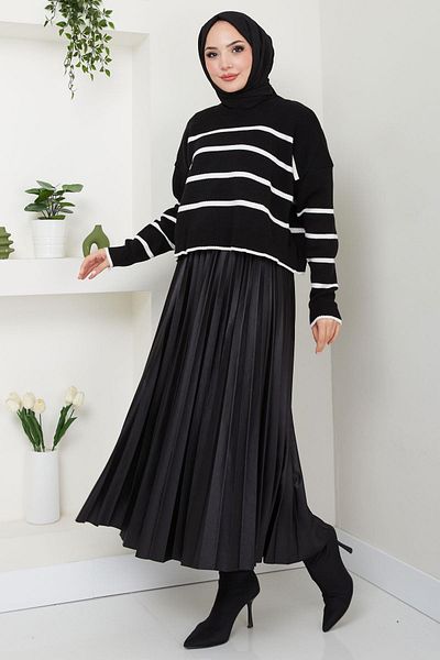 hafsamina Πλεκτό πουλόβερ μαύρο ριγέ Crop - HM2548