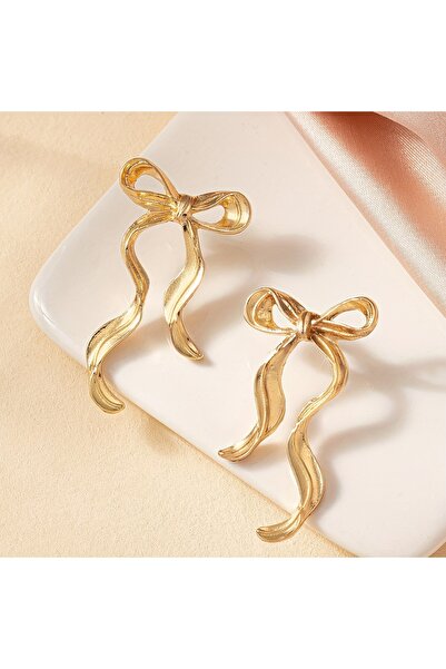 AURRARİ Gold Kaplama Dalgalı Fiyonk Küpe