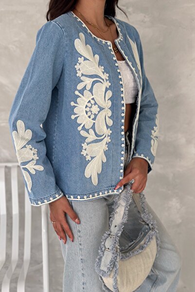 FEMELLE Жіноча синя вінтажна джинсова куртка з вишивкою