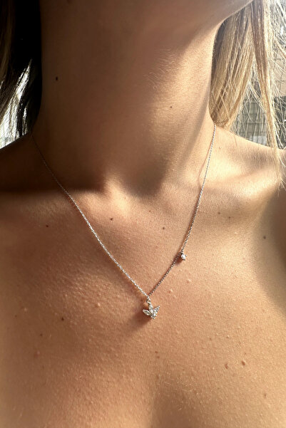 SUNSHINE 925 Ayar Rodyum Kaplamalı  Zirkon Taşlı , Çiçek Tasarım Gümüş Kolye