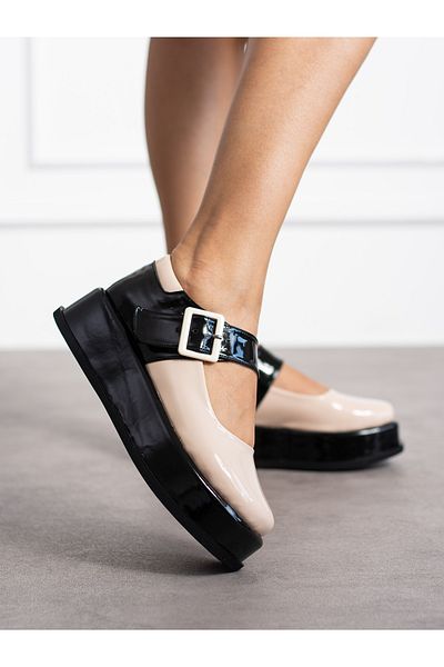 Alemdar Shoes Кремаво-черни дамски мокасини с катарама