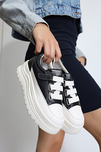 Guja حذاء رياضي سينا فيلكرو بنعل سميك G313