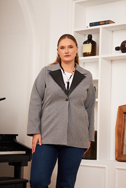 RMG Large Size Gray Jacket with Collar Detail