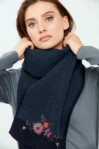 Desen Triko Femei Margini Bordate Broderie Carasol Brodat Bleumarin Inchis