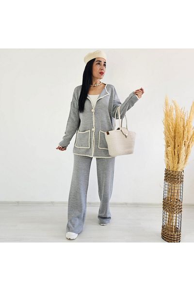 Altı Üstü Butik بدلة مزدوجة بتفاصيل جيب بأزرار