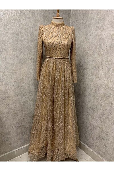 Famelin 24Y743 ABİYE ELBİSE SİMLİ VE PUL İŞLEMELİ GOLD