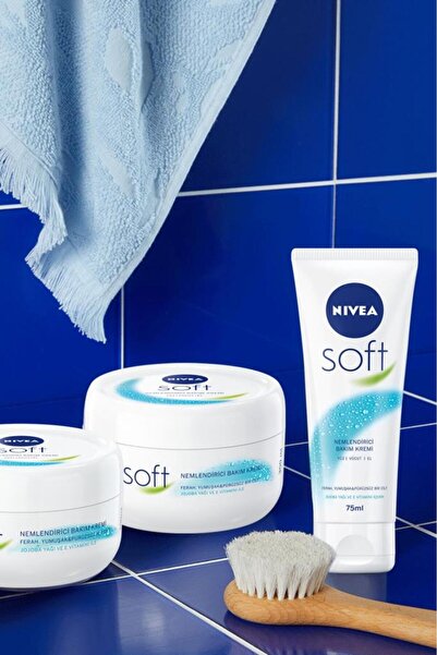 NIVEA Kadın Sprey Deodorant Fresh Natural 150ml, Nemlendirici Soft El Bakım Kremi 75ml, Vücut Kremi 300ml
