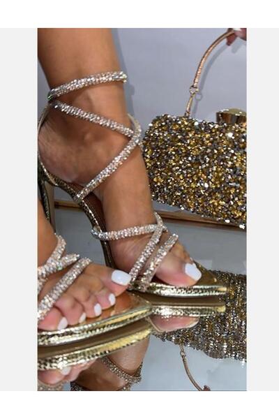 Giydim Gidiyor Histo Kristal Taşlı Topuklu Ayakkabı Gold