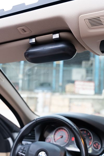 Focus On Glasses Box Attached to Car Sun Visor |   Universal In-Car Glasses Carrier |   Magnetic Cover