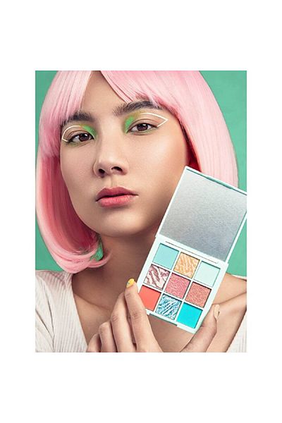 7DAYS - B.Colour Headlight Palette - 02 Pistachio Cake - 1 Pc