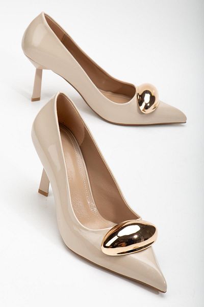 Dilimler Ayakkabı Patent Leather Thin Heel Women's Stiletto with Metal Accessories - Nude