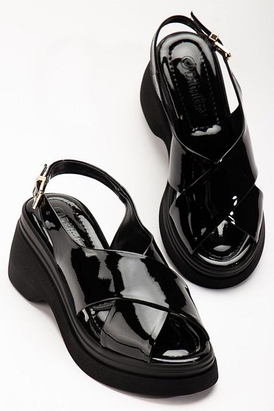 Dilimler Ayakkabı Black Patent Leather Wedge Heel Sandals - Cross Strap and Thick Sole