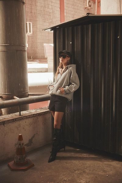 Quzu Gray Melange Zippered Sweat