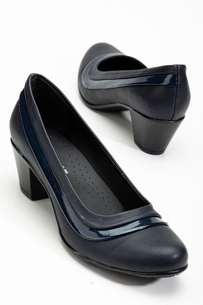 Dilimler Ayakkabı Patent Leather and Skin Ready Sole Navy Blue Women's Daily Classic Heeled Shoes